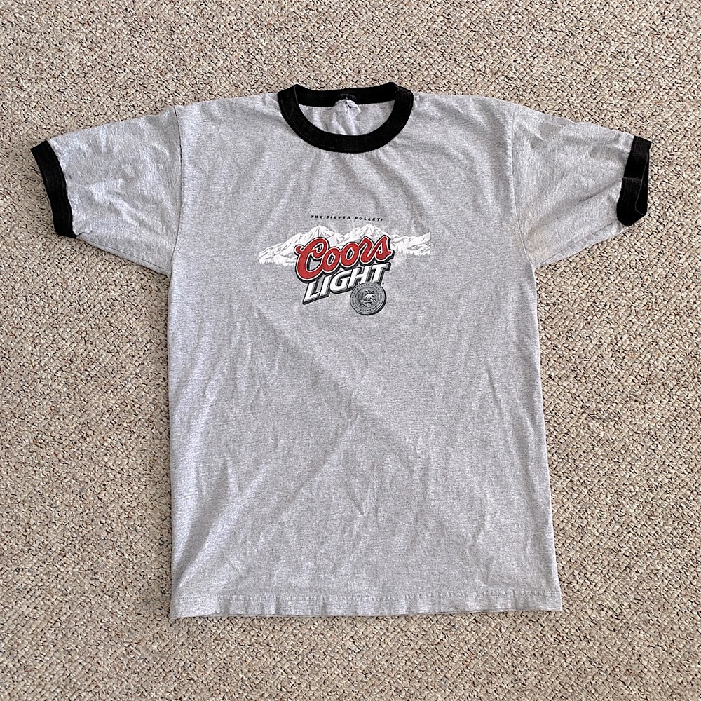 Coors Light: Beer T-Shirt Size: tag missing